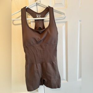 OQQ Slimming + Buttock-Lifting Romper Sz L